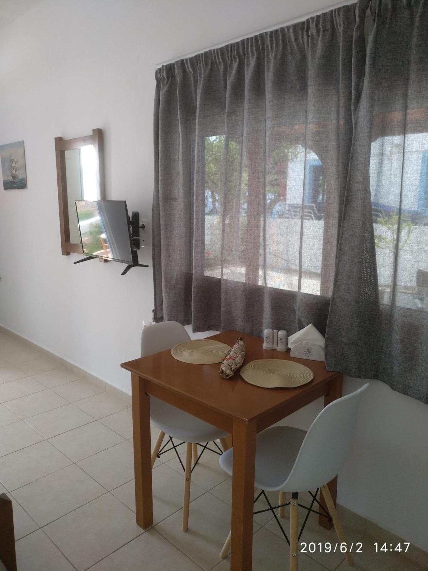 Soula Appartments Makry Gialos  Exterior photo